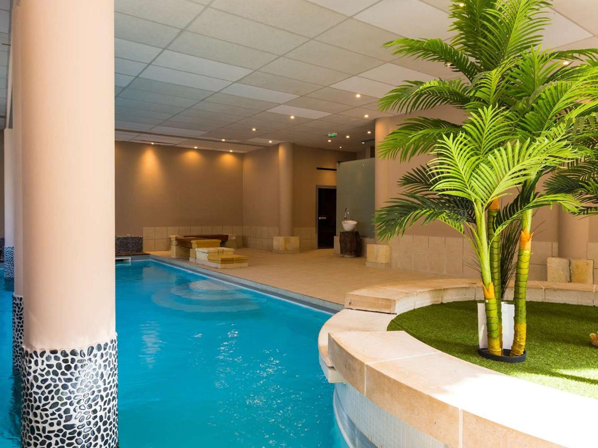 Appartement Duplex Centre Saint-Lary Avec Piscine, Sauna Et Parking - Fr-1-296-395 מראה חיצוני תמונה