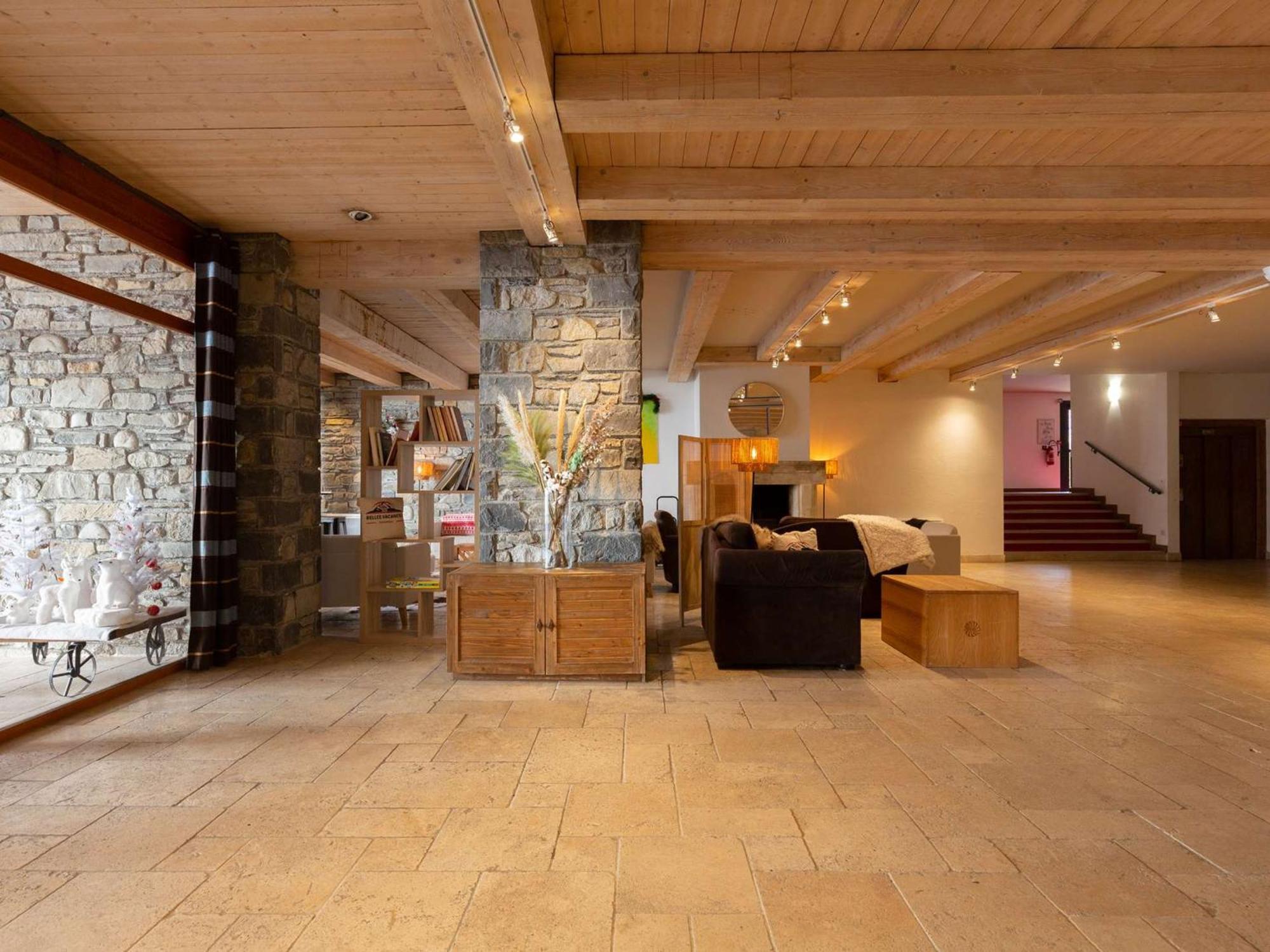 Appartement Duplex Centre Saint-Lary Avec Piscine, Sauna Et Parking - Fr-1-296-395 מראה חיצוני תמונה